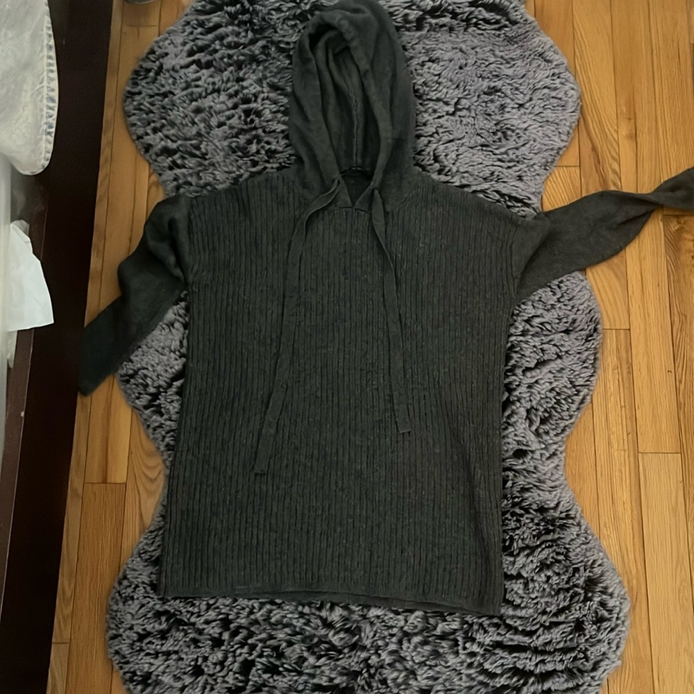 Denver Hayes knit hoodie